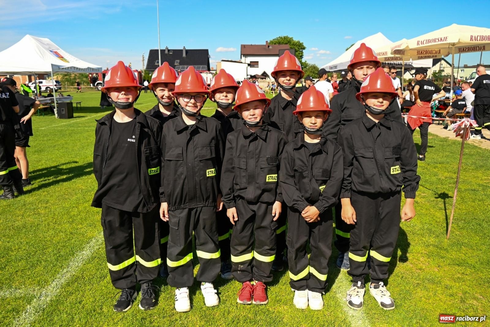 Zdjęcie w galerii na portalu naszraciborz.pl: Cała pula dla Roszkowa. Gminne zawody sportowo-pożarnicze w Krzyżanowicach wiadomości z regionu