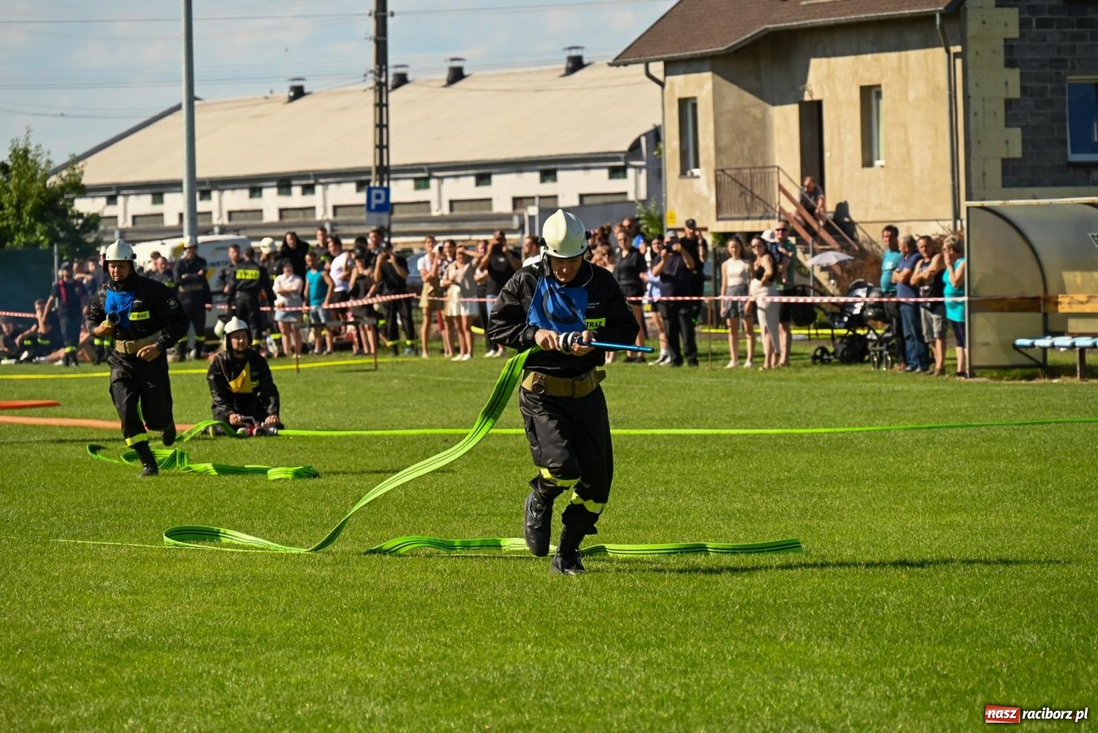Zdjęcie w galerii na portalu naszraciborz.pl: Cała pula dla Roszkowa. Gminne zawody sportowo-pożarnicze w Krzyżanowicach wiadomości z regionu