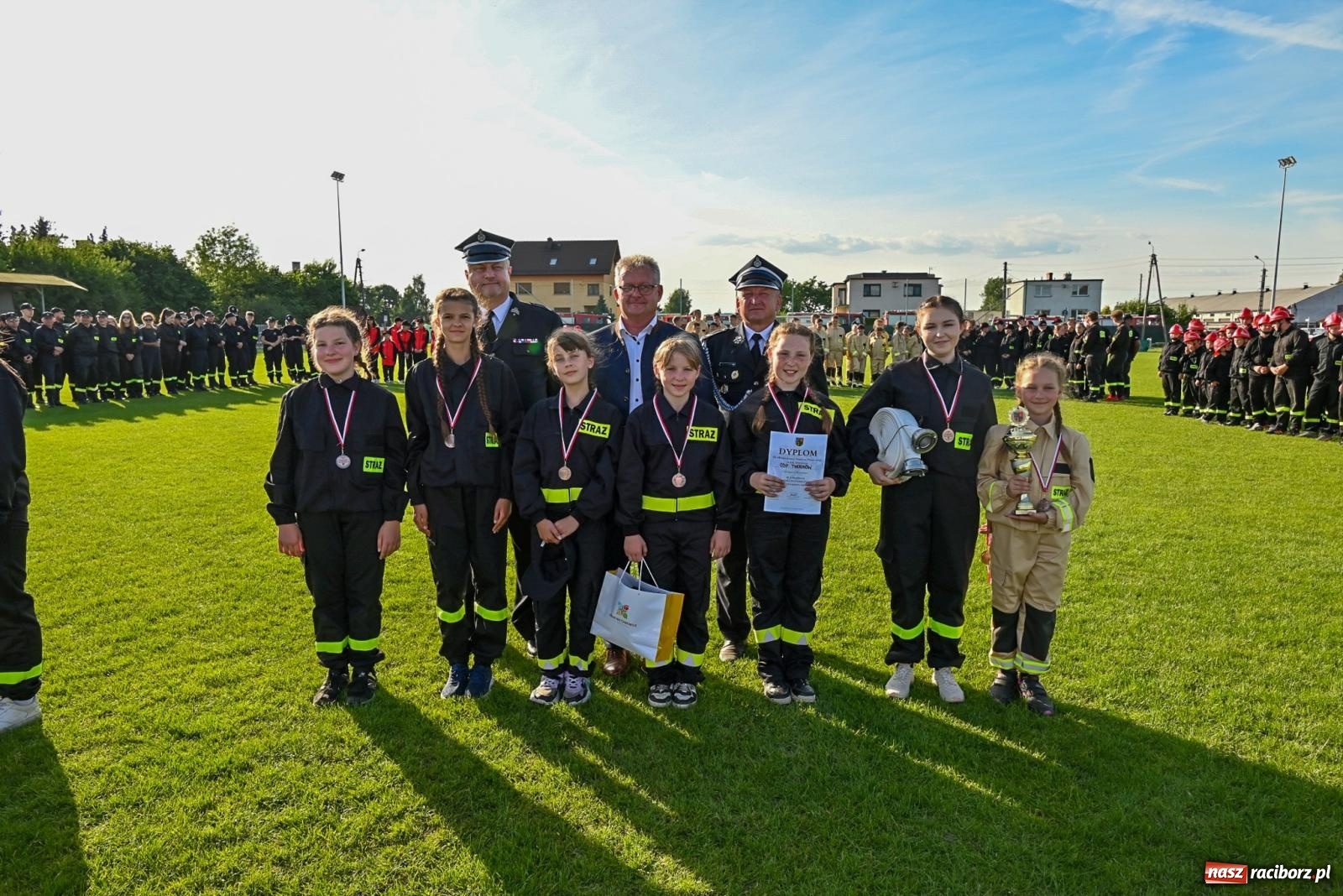 Zdjęcie w galerii na portalu naszraciborz.pl: Cała pula dla Roszkowa. Gminne zawody sportowo-pożarnicze w Krzyżanowicach wiadomości z regionu