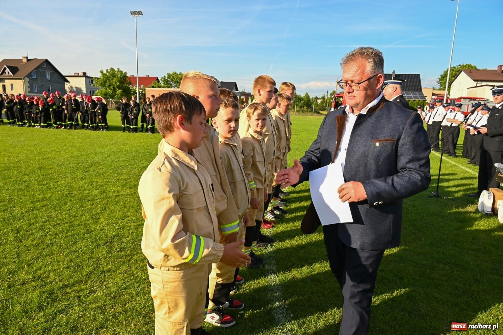 Zdjęcie w galerii na portalu naszraciborz.pl: Cała pula dla Roszkowa. Gminne zawody sportowo-pożarnicze w Krzyżanowicach wiadomości z regionu
