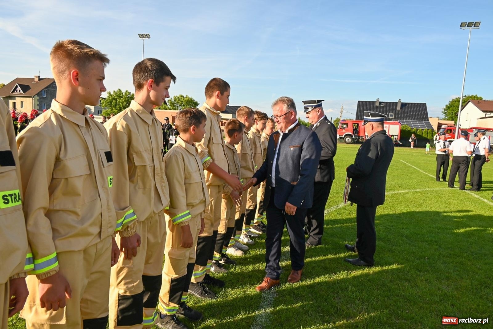 Zdjęcie w galerii na portalu naszraciborz.pl: Cała pula dla Roszkowa. Gminne zawody sportowo-pożarnicze w Krzyżanowicach wiadomości z regionu