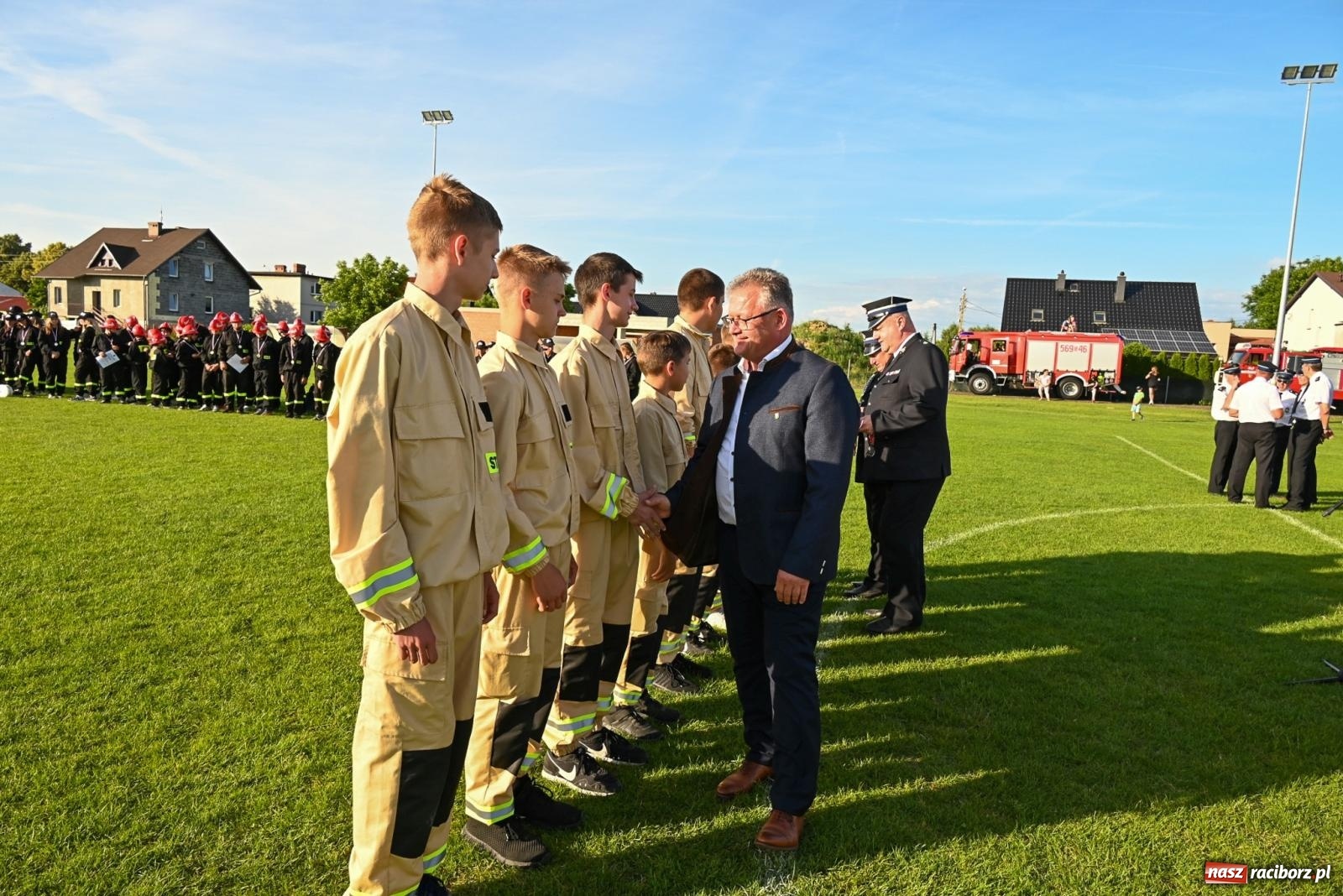Zdjęcie w galerii na portalu naszraciborz.pl: Cała pula dla Roszkowa. Gminne zawody sportowo-pożarnicze w Krzyżanowicach wiadomości z regionu