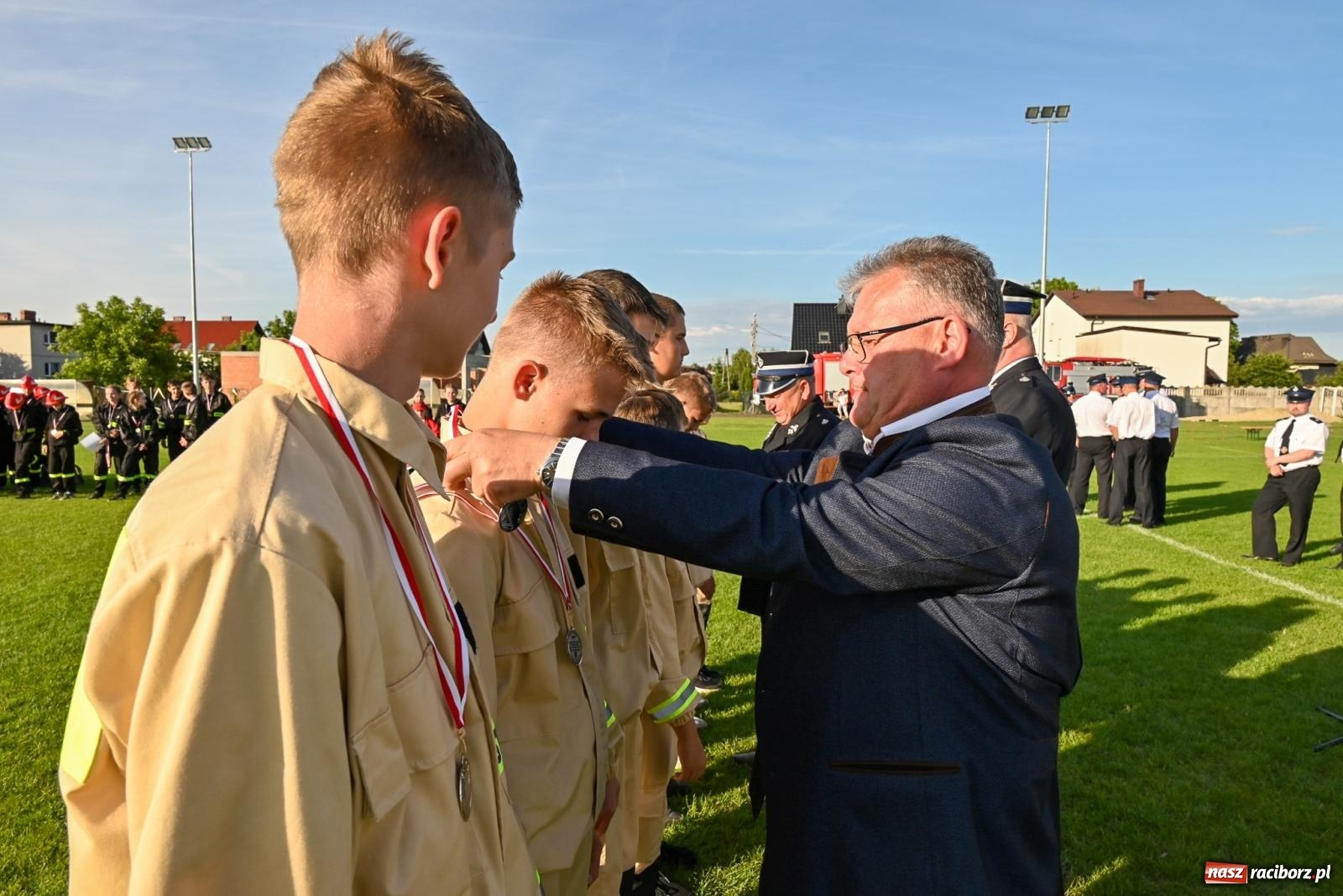 Zdjęcie w galerii na portalu naszraciborz.pl: Cała pula dla Roszkowa. Gminne zawody sportowo-pożarnicze w Krzyżanowicach wiadomości z regionu