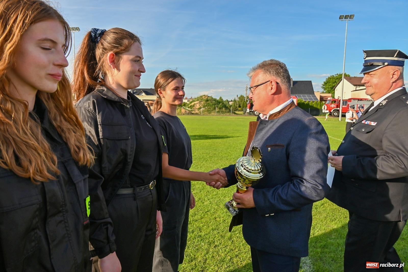 Zdjęcie w galerii na portalu naszraciborz.pl: Cała pula dla Roszkowa. Gminne zawody sportowo-pożarnicze w Krzyżanowicach wiadomości z regionu