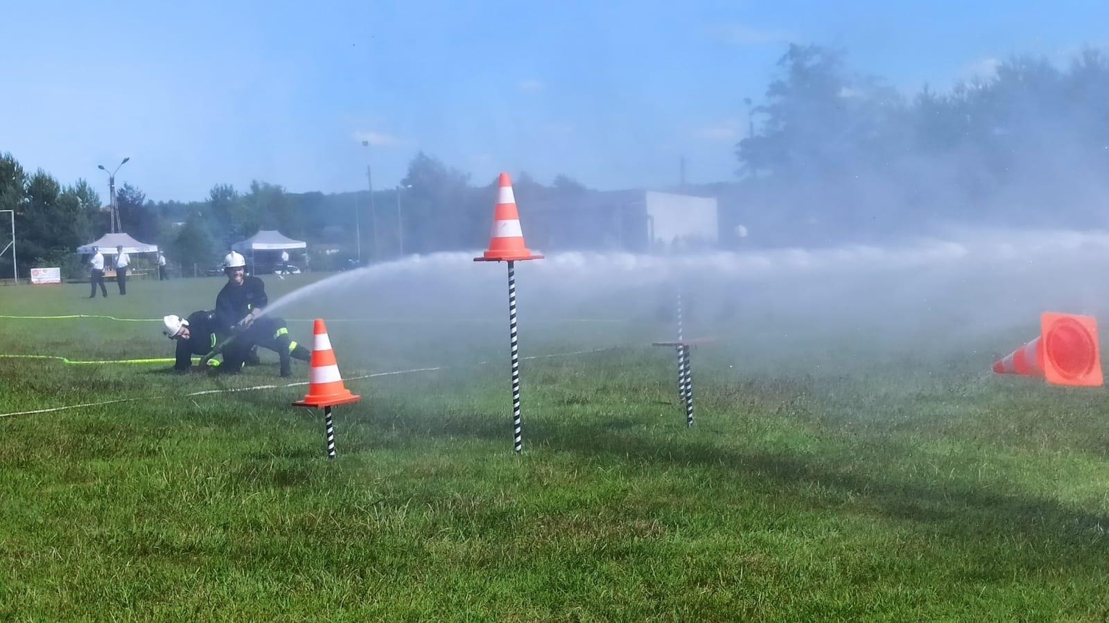 Zdjęcie w galerii na portalu naszraciborz.pl: OSP Pogrzebień najlepsza w zawodach gminnych w Kobyli wiadomości z regionu