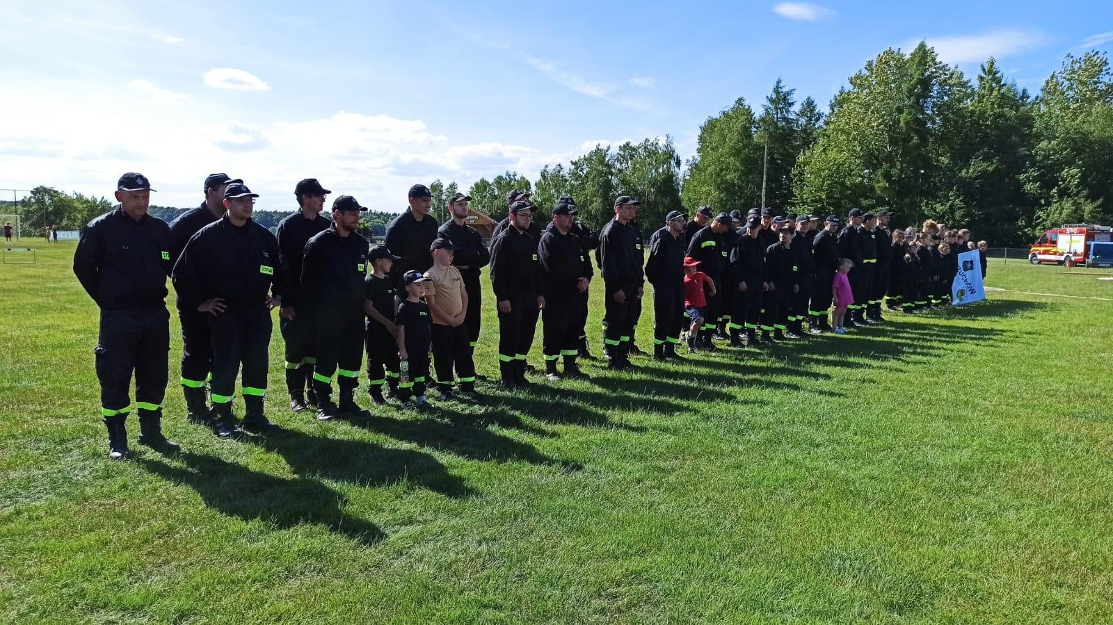 Zdjęcie w galerii na portalu naszraciborz.pl: OSP Pogrzebień najlepsza w zawodach gminnych w Kobyli wiadomości z regionu