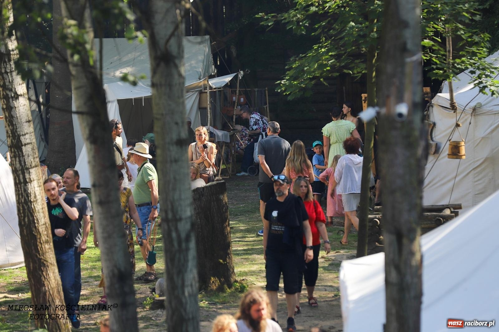 Zdjęcie w galerii na portalu naszraciborz.pl: Szczęk oręża i świt Emporium w Raciborzu [FOTO i WIDEO] wiadomości z regionu