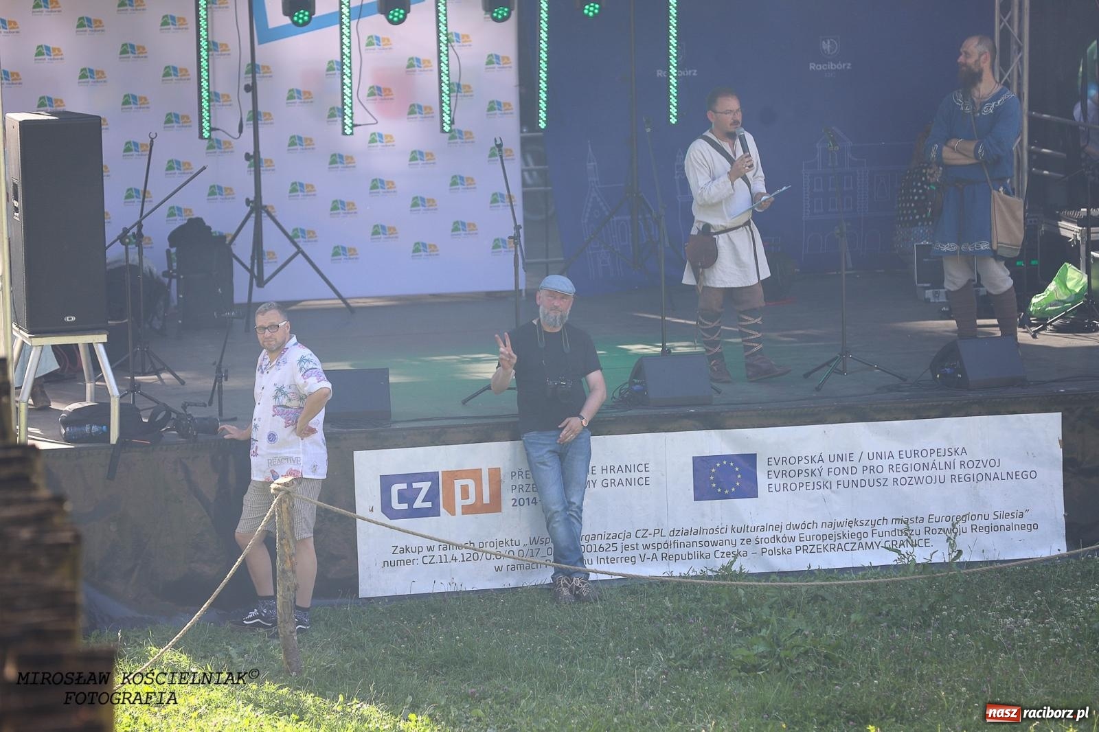 Zdjęcie w galerii na portalu naszraciborz.pl: Szczęk oręża i świt Emporium w Raciborzu [FOTO i WIDEO] wiadomości z regionu