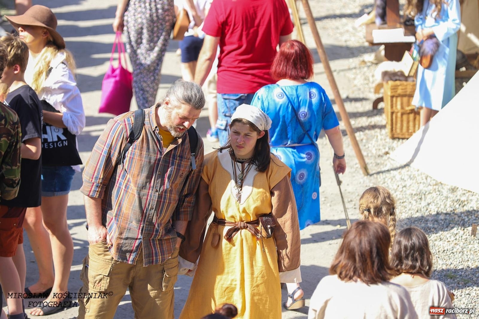 Zdjęcie w galerii na portalu naszraciborz.pl: Szczęk oręża i świt Emporium w Raciborzu [FOTO i WIDEO] wiadomości z regionu