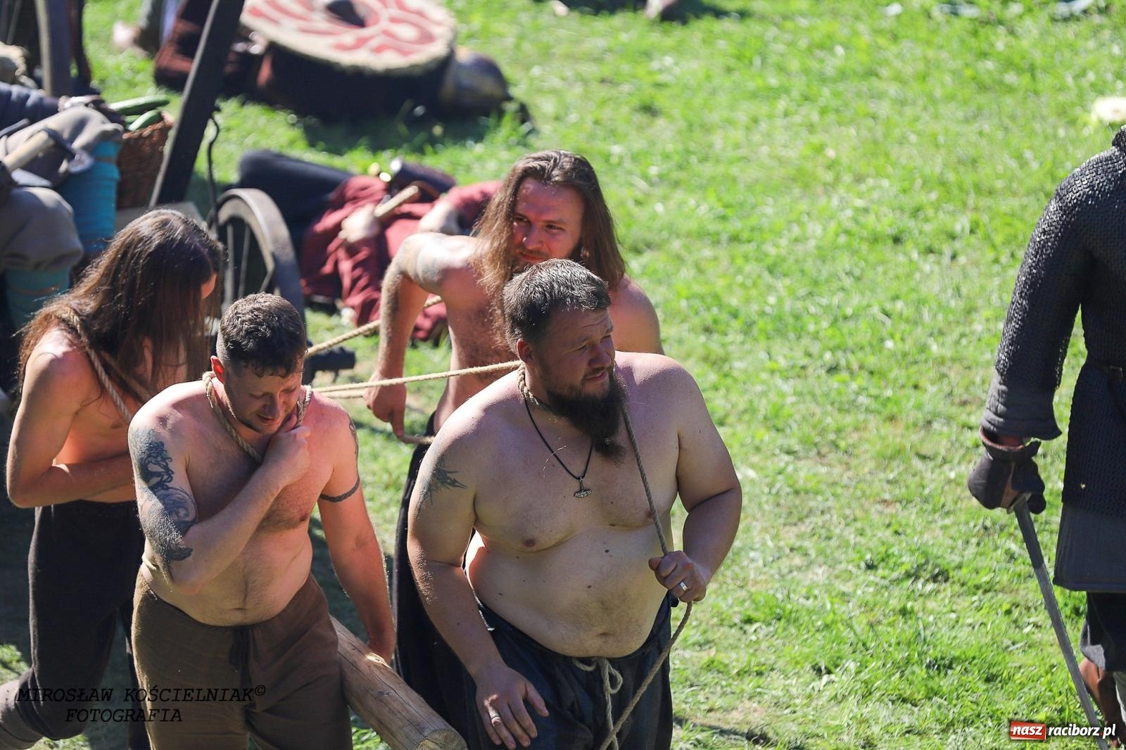 Zdjęcie w galerii na portalu naszraciborz.pl: Szczęk oręża i świt Emporium w Raciborzu [FOTO i WIDEO] wiadomości z regionu