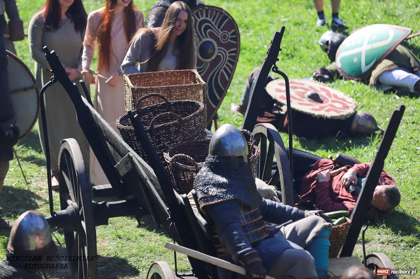 Zdjęcie w galerii na portalu naszraciborz.pl: Szczęk oręża i świt Emporium w Raciborzu [FOTO i WIDEO] wiadomości z regionu
