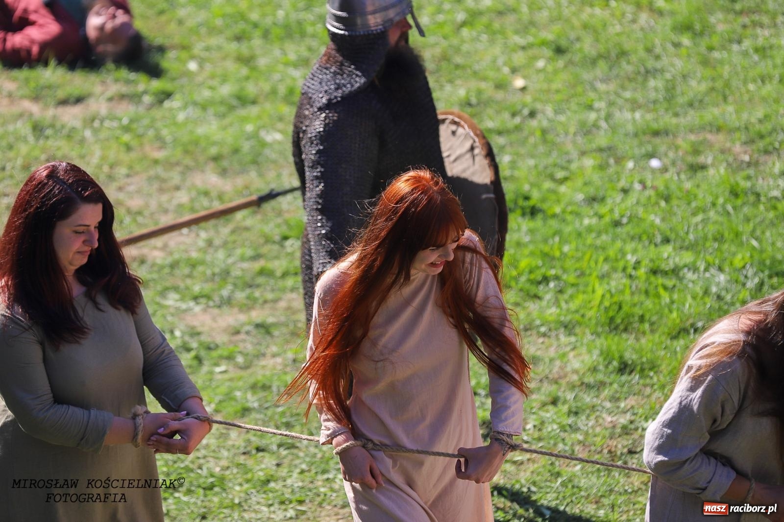 Zdjęcie w galerii na portalu naszraciborz.pl: Szczęk oręża i świt Emporium w Raciborzu [FOTO i WIDEO] wiadomości z regionu