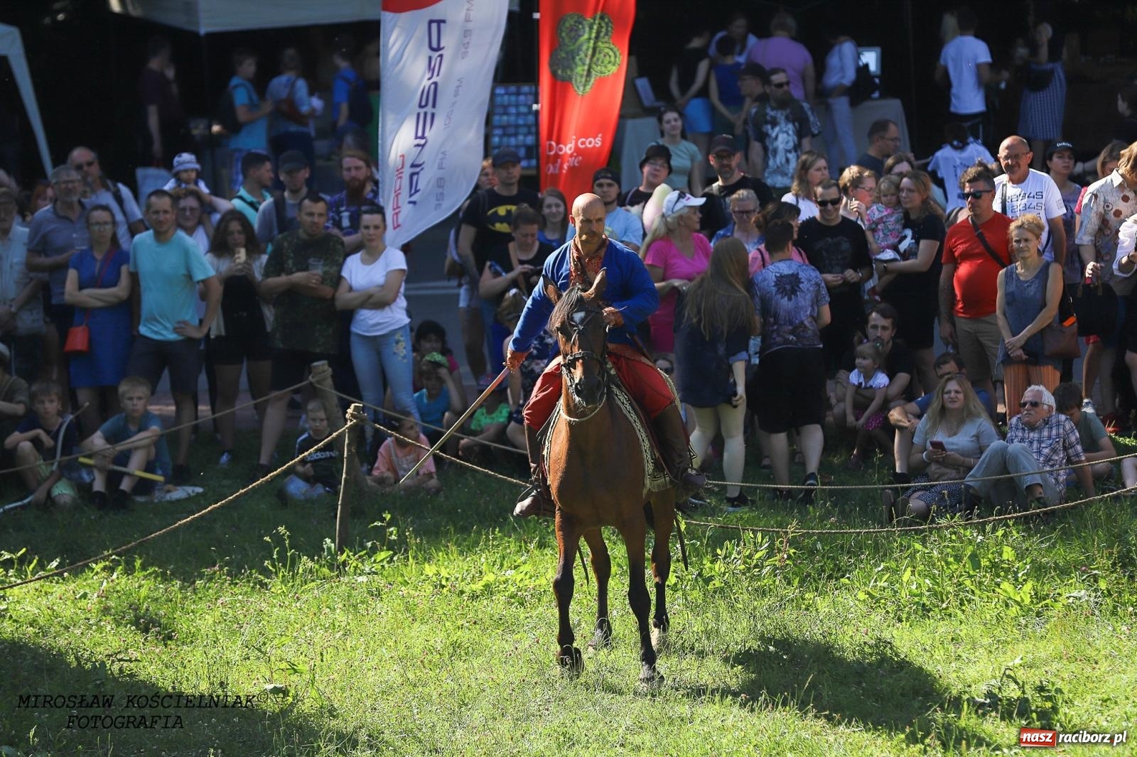 Zdjęcie w galerii na portalu naszraciborz.pl: Szczęk oręża i świt Emporium w Raciborzu [FOTO i WIDEO] wiadomości z regionu