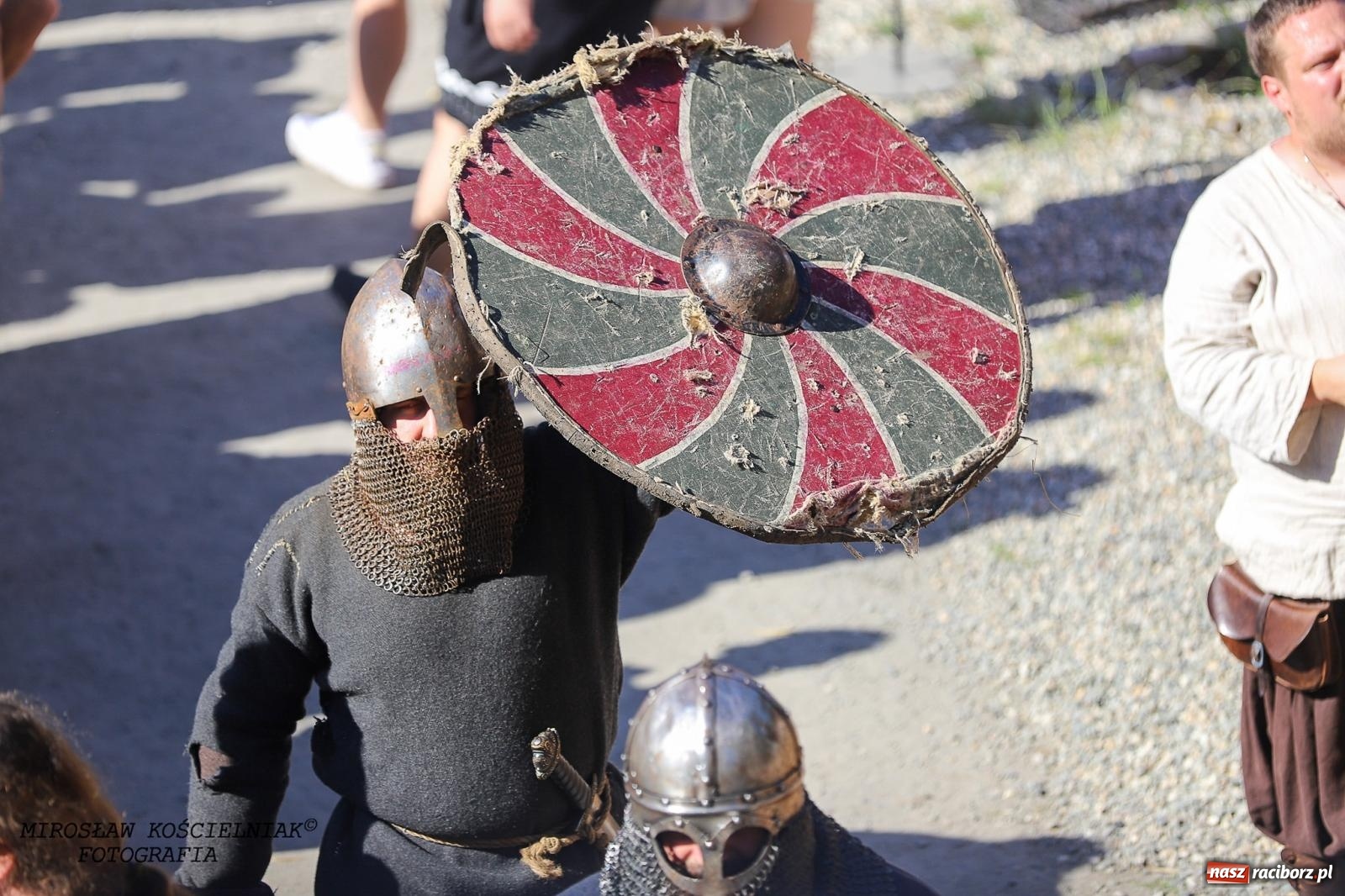 Zdjęcie w galerii na portalu naszraciborz.pl: Szczęk oręża i świt Emporium w Raciborzu [FOTO i WIDEO] wiadomości z regionu