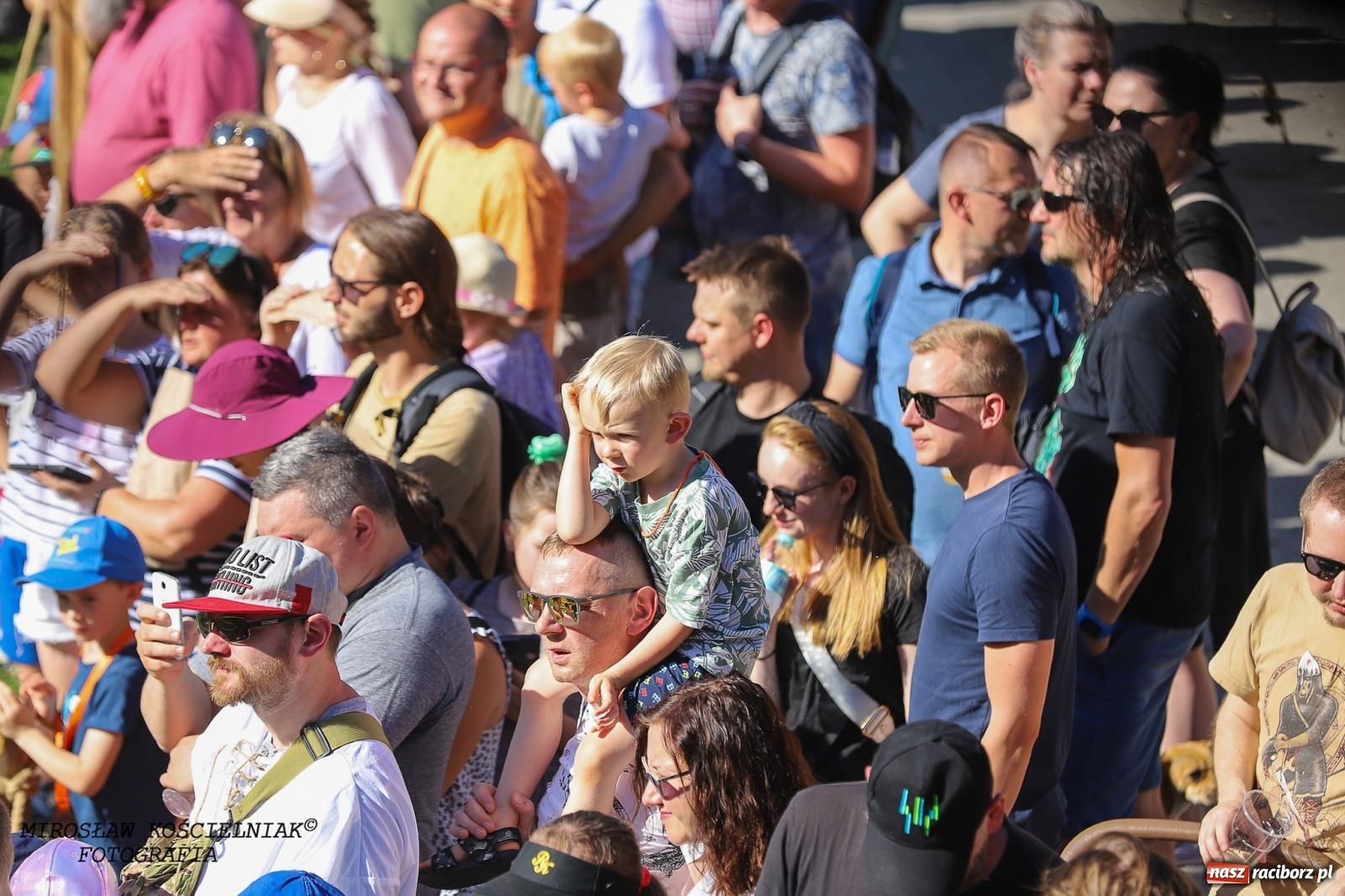 Zdjęcie w galerii na portalu naszraciborz.pl: Szczęk oręża i świt Emporium w Raciborzu [FOTO i WIDEO] wiadomości z regionu