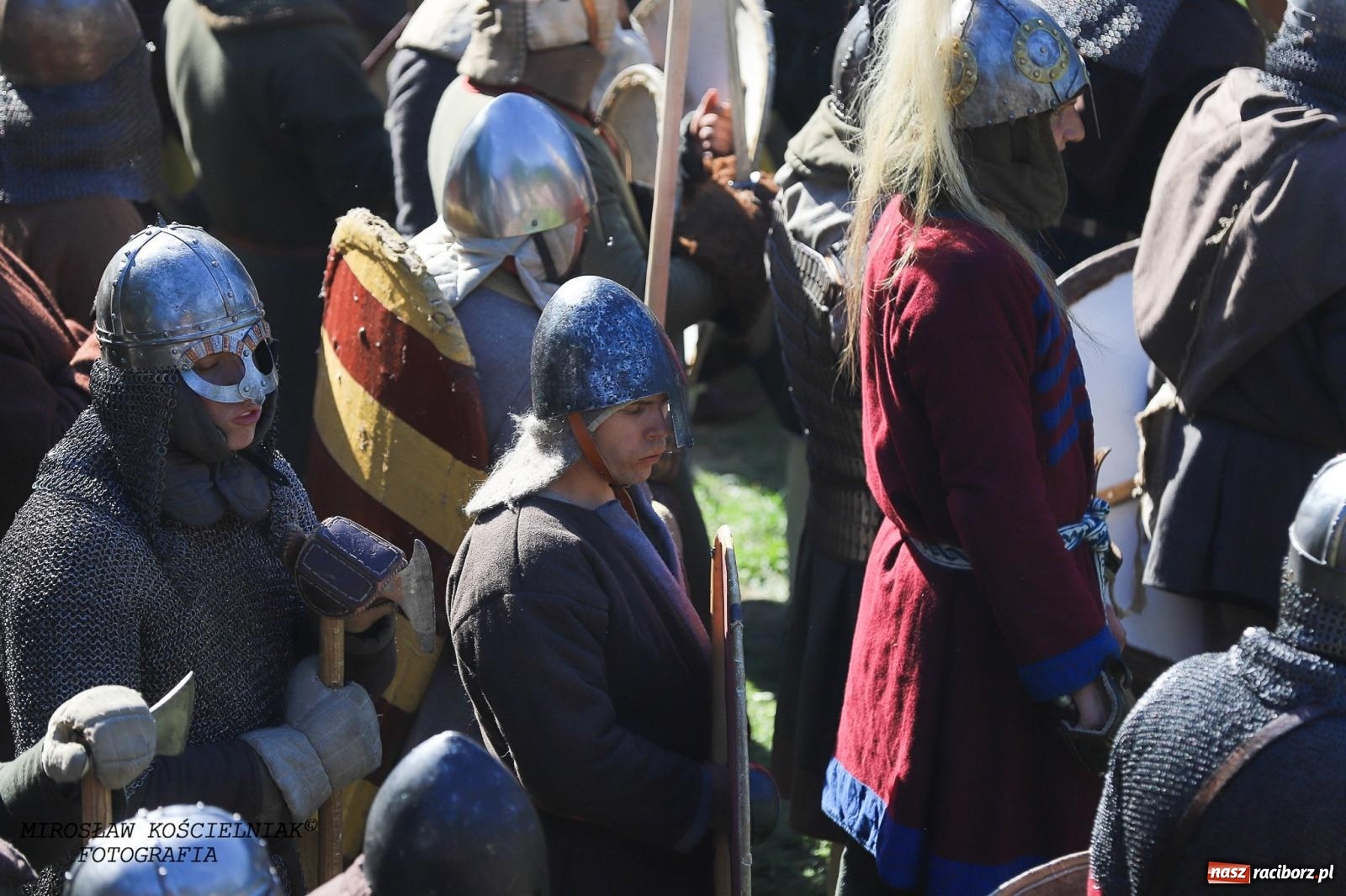 Zdjęcie w galerii na portalu naszraciborz.pl: Szczęk oręża i świt Emporium w Raciborzu [FOTO i WIDEO] wiadomości z regionu