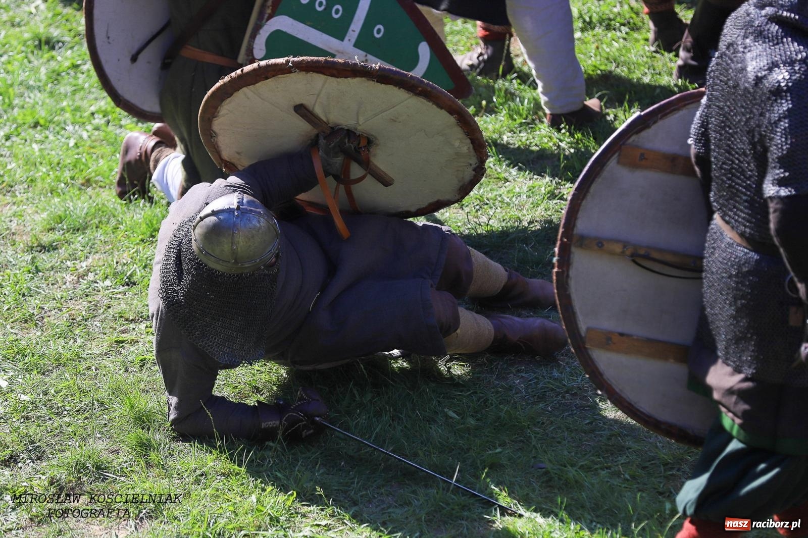 Zdjęcie w galerii na portalu naszraciborz.pl: Szczęk oręża i świt Emporium w Raciborzu [FOTO i WIDEO] wiadomości z regionu