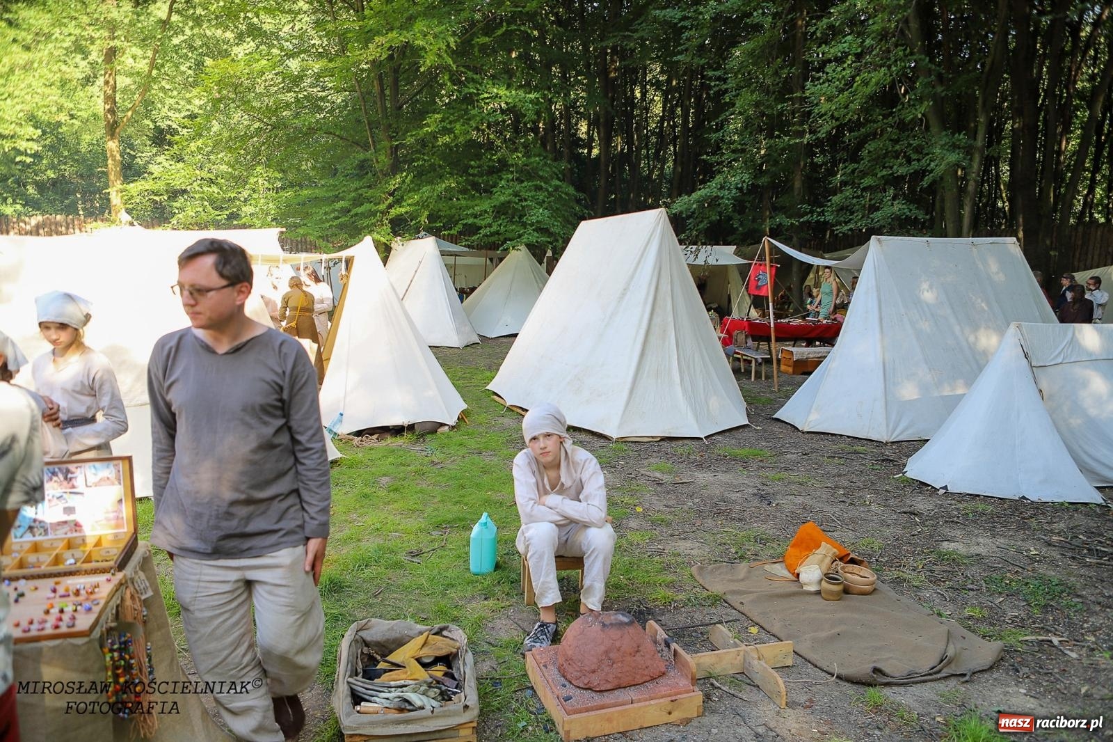 Zdjęcie w galerii na portalu naszraciborz.pl: Szczęk oręża i świt Emporium w Raciborzu [FOTO i WIDEO] wiadomości z regionu