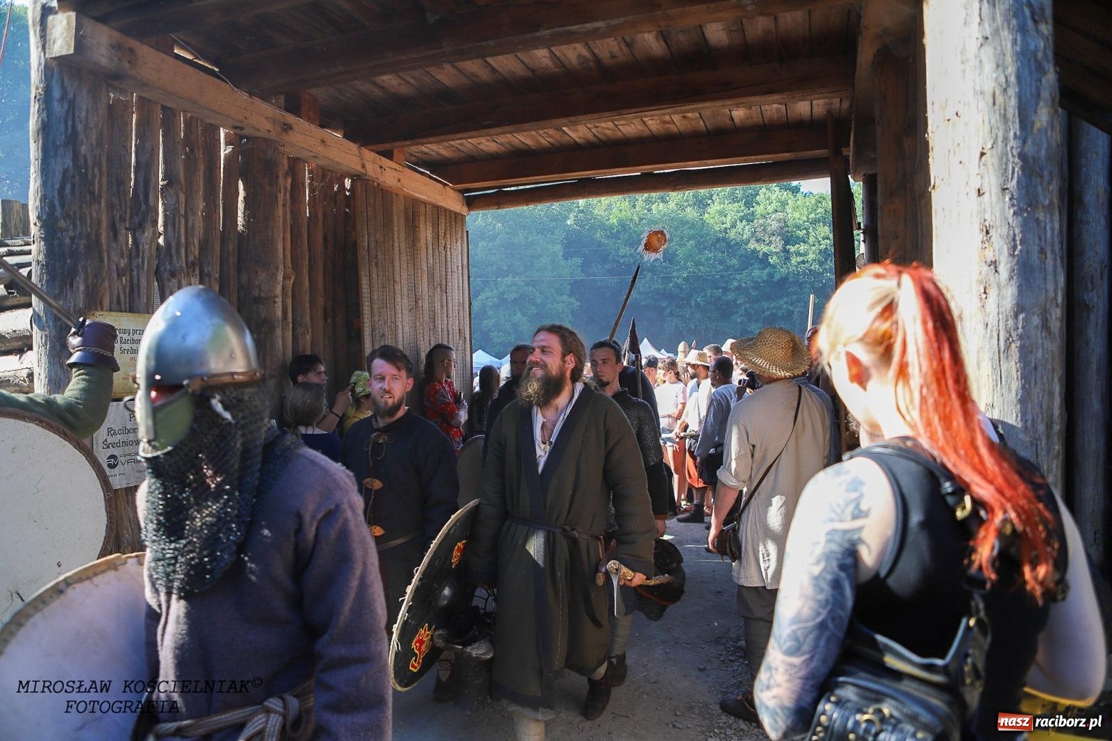 Zdjęcie w galerii na portalu naszraciborz.pl: Szczęk oręża i świt Emporium w Raciborzu [FOTO i WIDEO] wiadomości z regionu