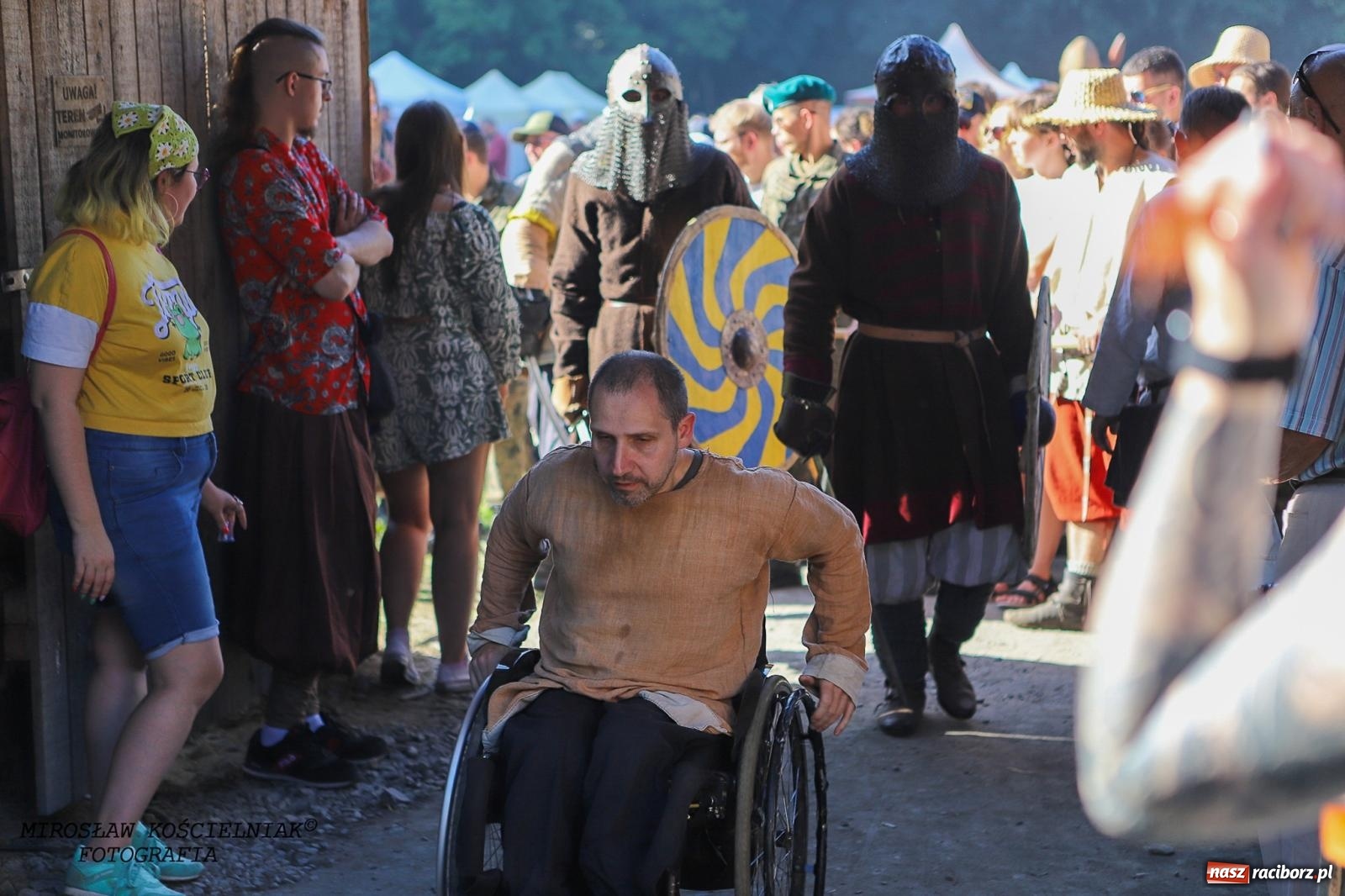 Zdjęcie w galerii na portalu naszraciborz.pl: Szczęk oręża i świt Emporium w Raciborzu [FOTO i WIDEO] wiadomości z regionu