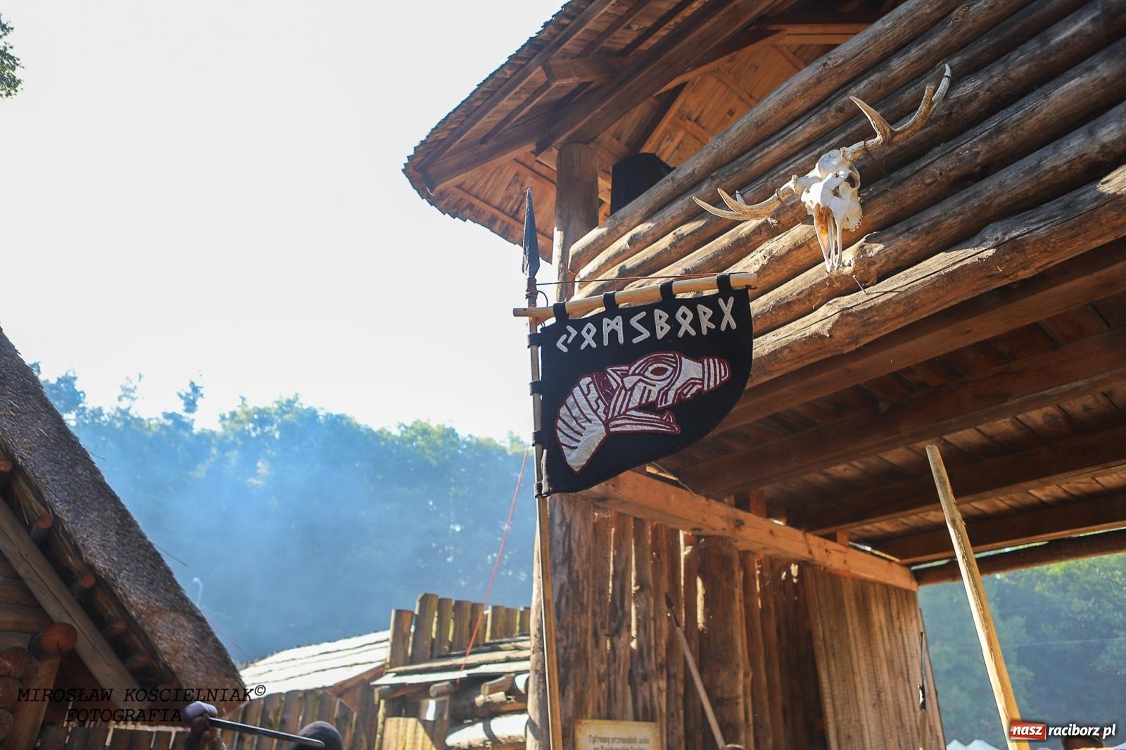 Zdjęcie w galerii na portalu naszraciborz.pl: Szczęk oręża i świt Emporium w Raciborzu [FOTO i WIDEO] wiadomości z regionu