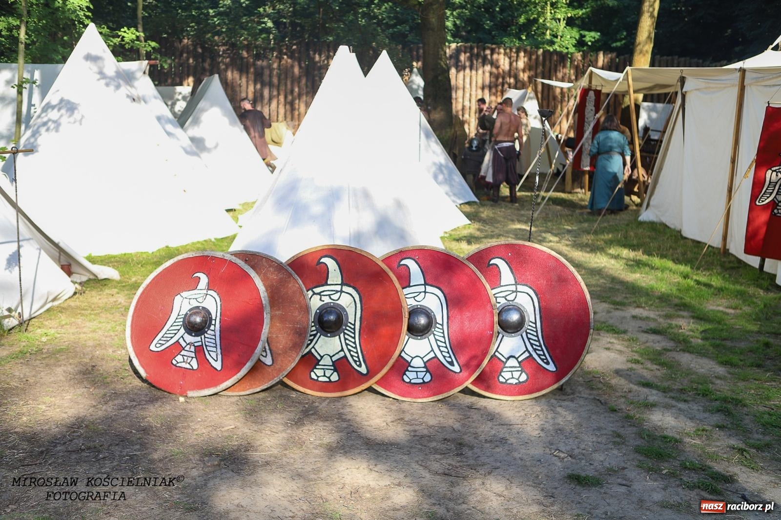 Zdjęcie w galerii na portalu naszraciborz.pl: Szczęk oręża i świt Emporium w Raciborzu [FOTO i WIDEO] wiadomości z regionu