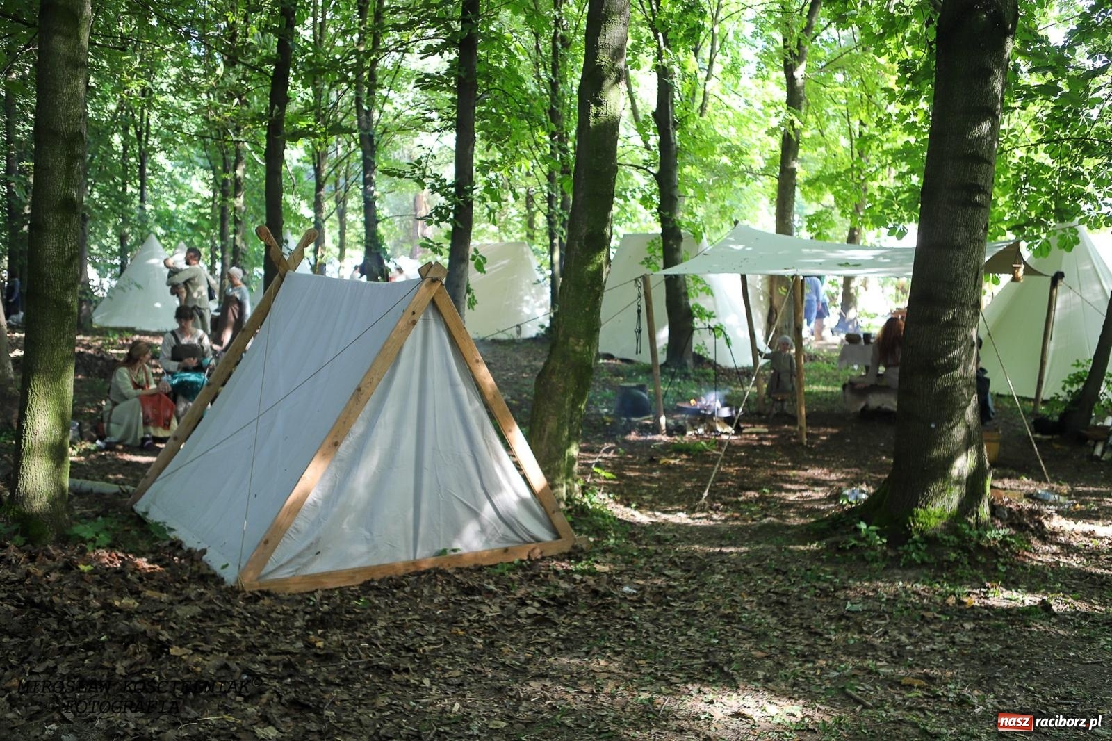 Zdjęcie w galerii na portalu naszraciborz.pl: Szczęk oręża i świt Emporium w Raciborzu [FOTO i WIDEO] wiadomości z regionu
