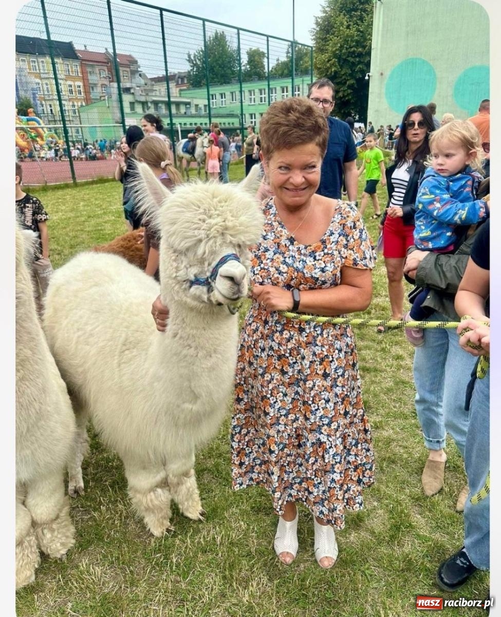 Zdjęcie w galerii na portalu naszraciborz.pl: Rodzinny festyn szkolny w Trzynastce wiadomości z regionu