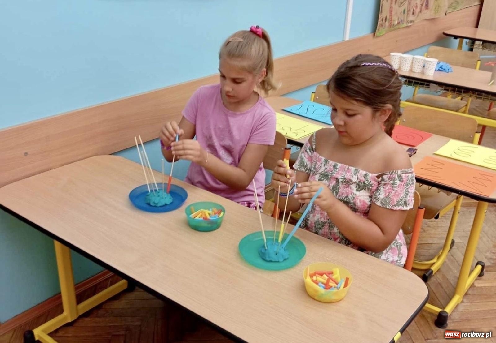 Zdjęcie w galerii na portalu naszraciborz.pl: Rodzinny festyn szkolny w Trzynastce wiadomości z regionu