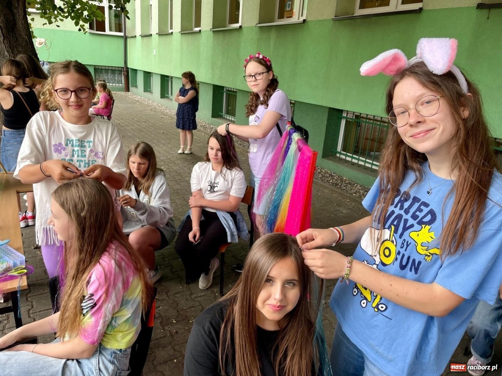 Zdjęcie w galerii na portalu naszraciborz.pl: Rodzinny festyn szkolny w Trzynastce wiadomości z regionu