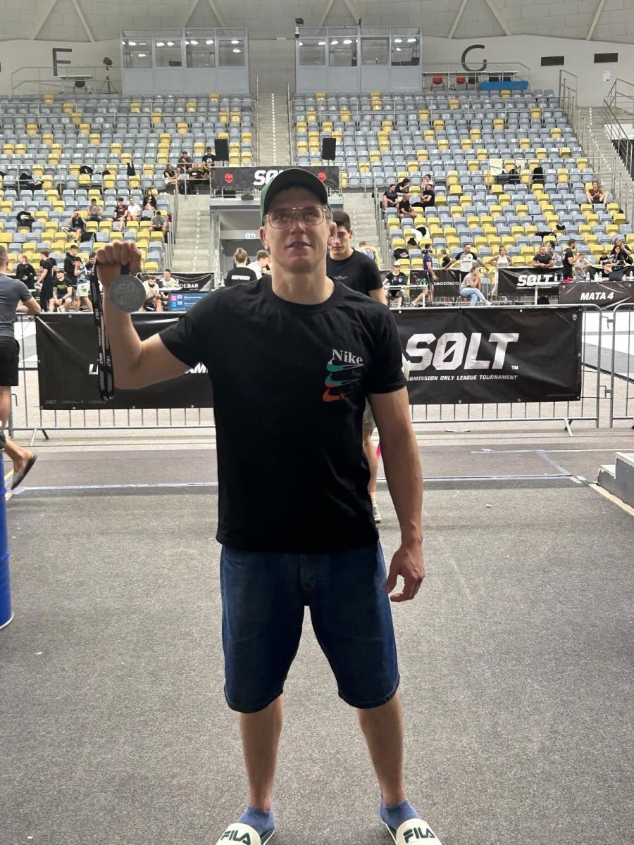 Zdjęcie w galerii na portalu naszraciborz.pl: Daniel Zalewski na podium SOLT 9 wiadomości z regionu