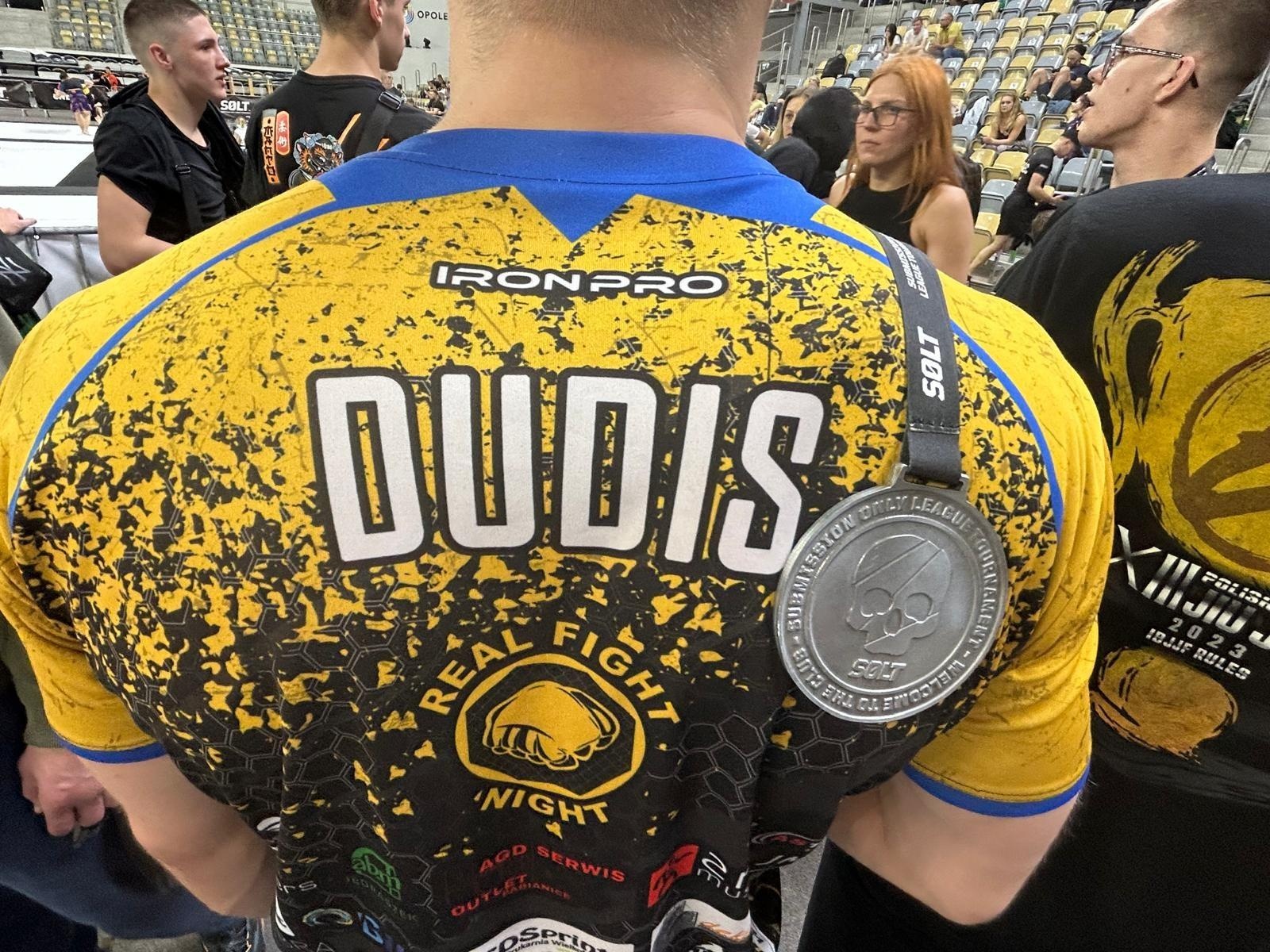 Zdjęcie w galerii na portalu naszraciborz.pl: Daniel Zalewski na podium SOLT 9 wiadomości z regionu