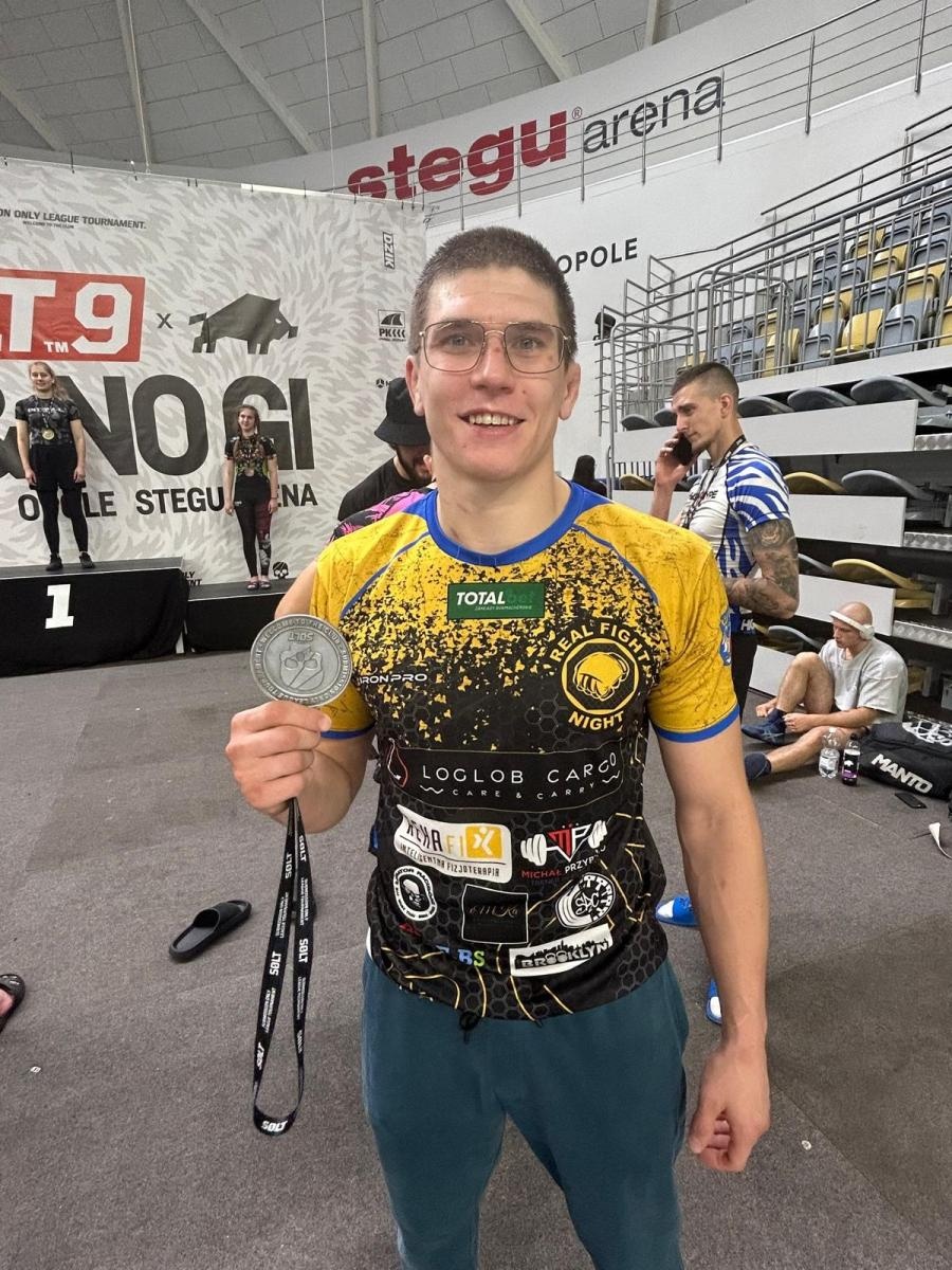 Zdjęcie w galerii na portalu naszraciborz.pl: Daniel Zalewski na podium SOLT 9 wiadomości z regionu