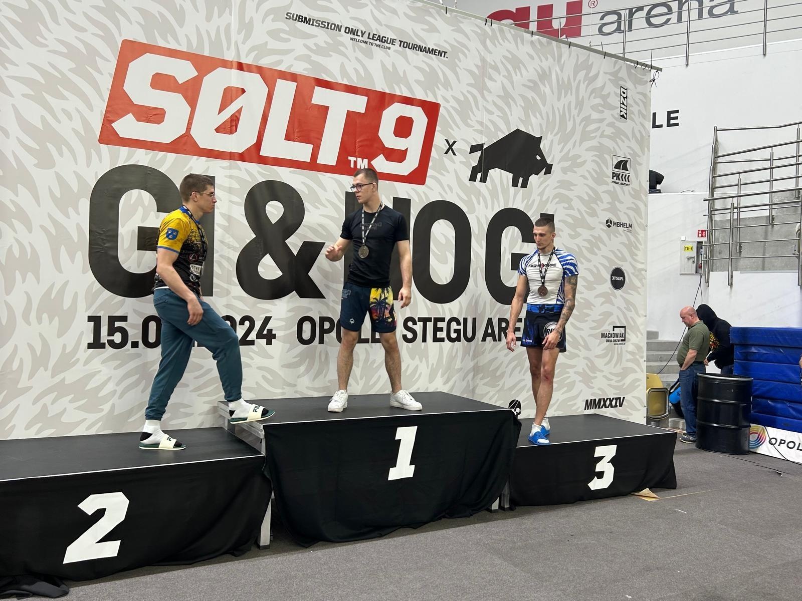 Zdjęcie w galerii na portalu naszraciborz.pl: Daniel Zalewski na podium SOLT 9 wiadomości z regionu