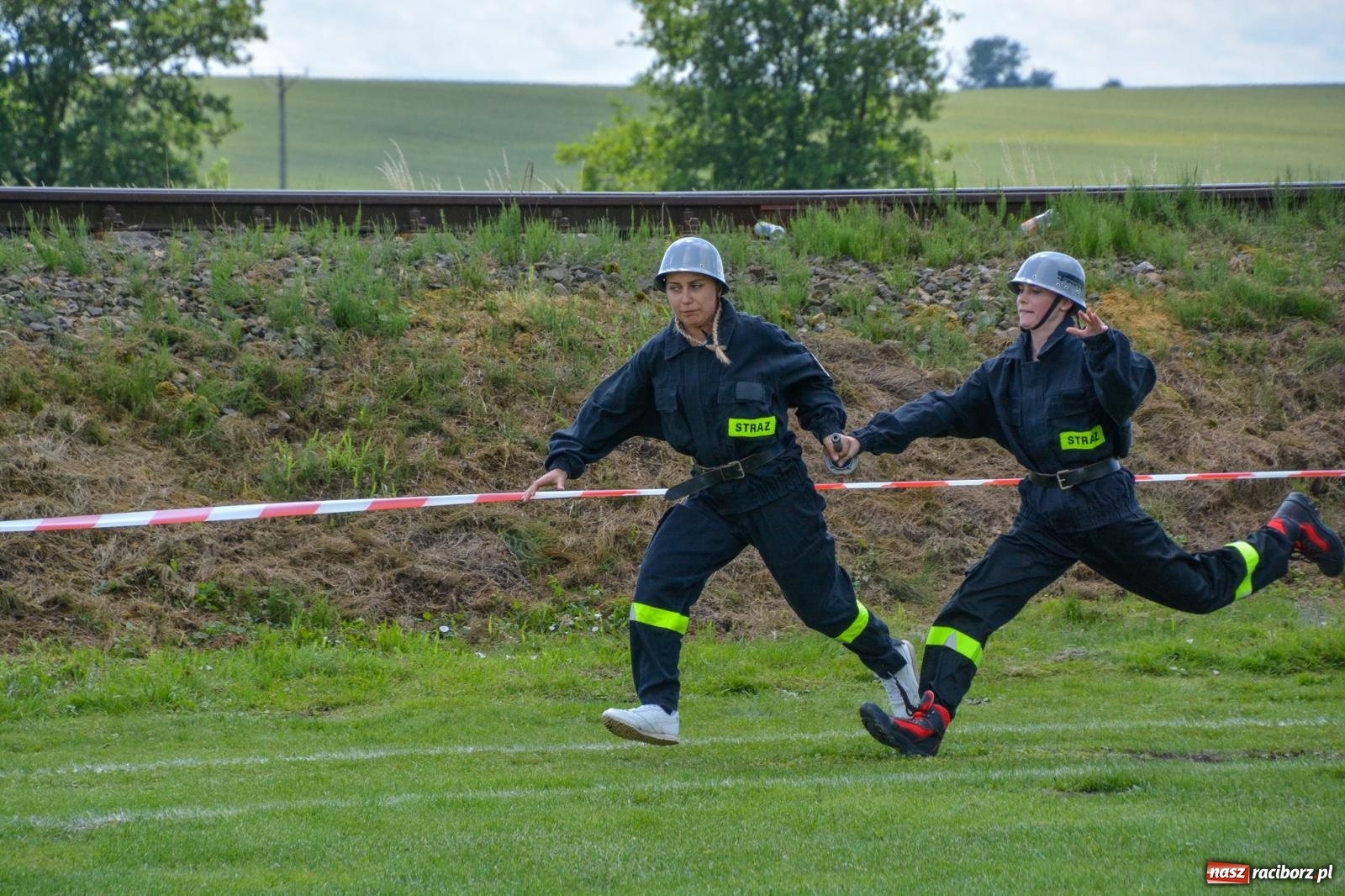 Zdjęcie w galerii na portalu naszraciborz.pl: Samborowice zdominowały gminne zawody sportowo-pożarnicze w Cyprzanowie [FOTO i WIDEO] wiadomości z regionu