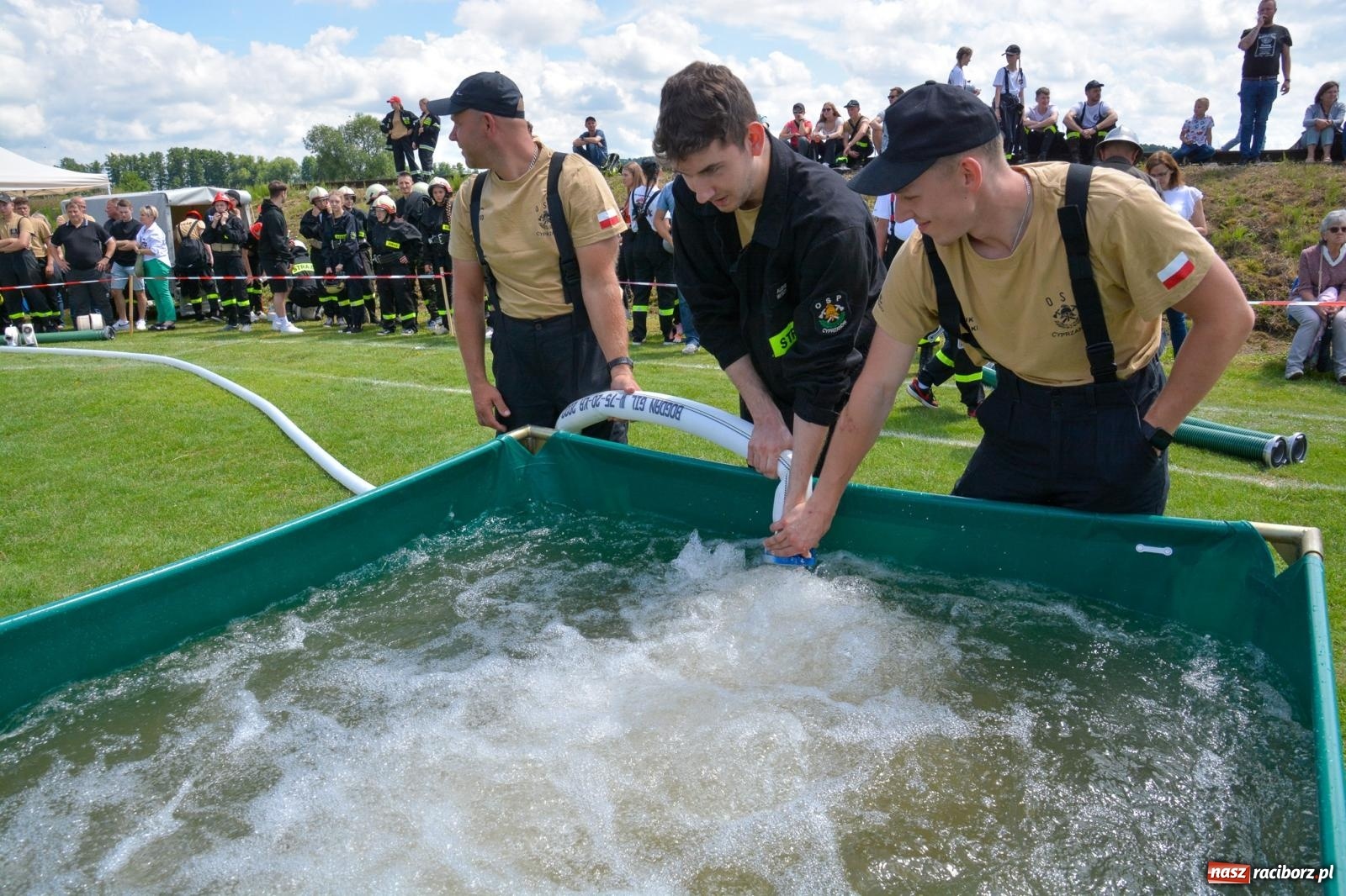 Zdjęcie w galerii na portalu naszraciborz.pl: Samborowice zdominowały gminne zawody sportowo-pożarnicze w Cyprzanowie [FOTO i WIDEO] wiadomości z regionu