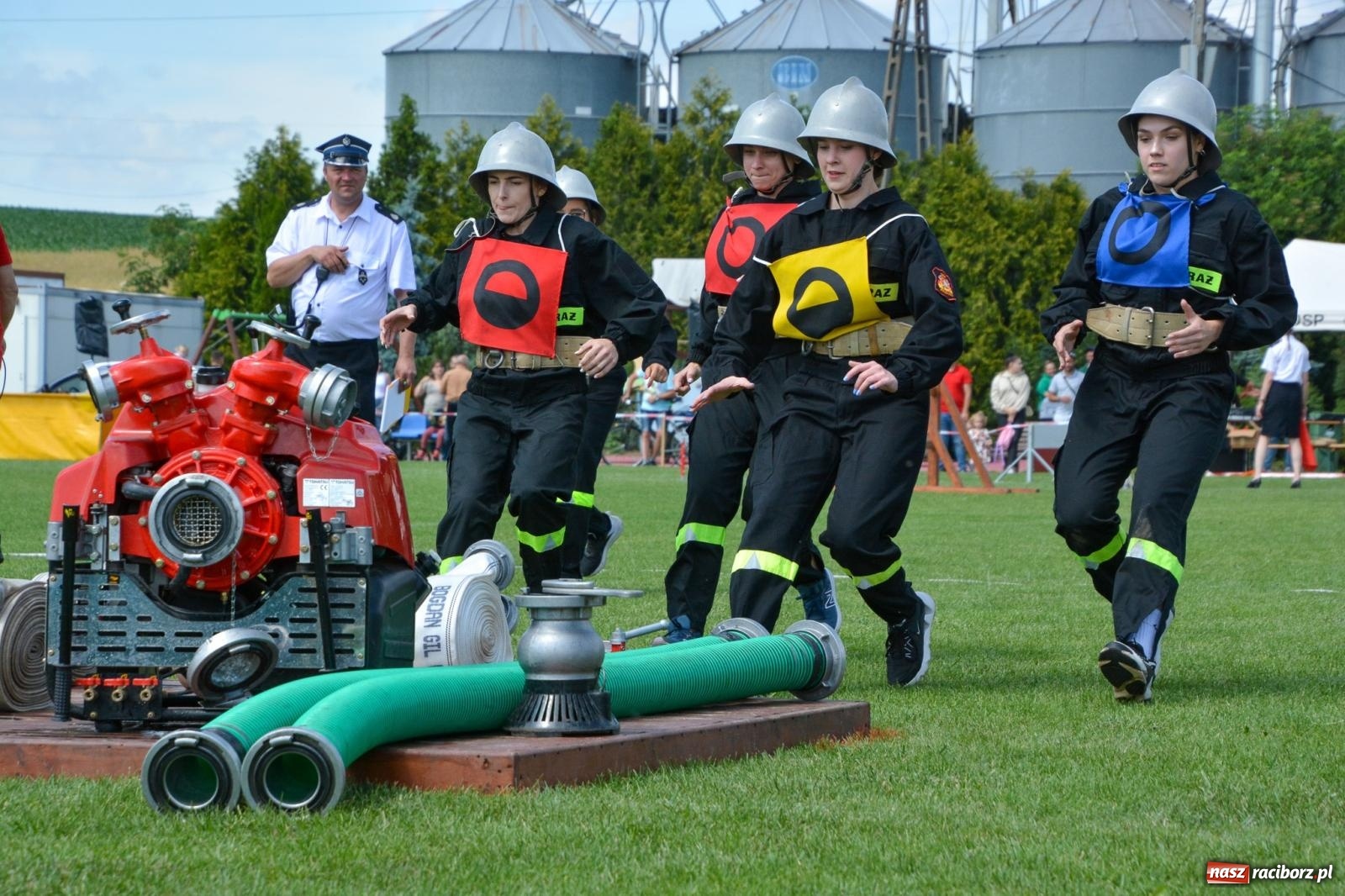 Zdjęcie w galerii na portalu naszraciborz.pl: Samborowice zdominowały gminne zawody sportowo-pożarnicze w Cyprzanowie [FOTO i WIDEO] wiadomości z regionu