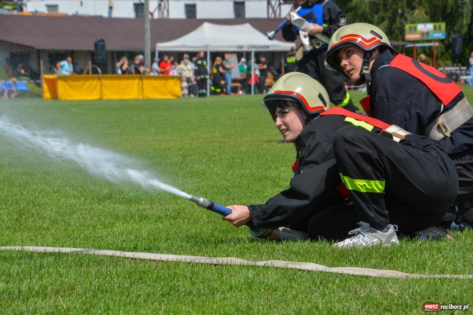 Zdjęcie w galerii na portalu naszraciborz.pl: Samborowice zdominowały gminne zawody sportowo-pożarnicze w Cyprzanowie [FOTO i WIDEO] wiadomości z regionu
