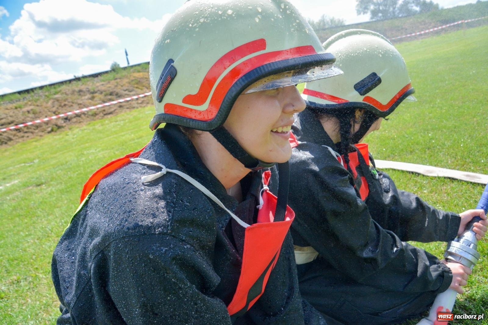 Zdjęcie w galerii na portalu naszraciborz.pl: Samborowice zdominowały gminne zawody sportowo-pożarnicze w Cyprzanowie [FOTO i WIDEO] wiadomości z regionu