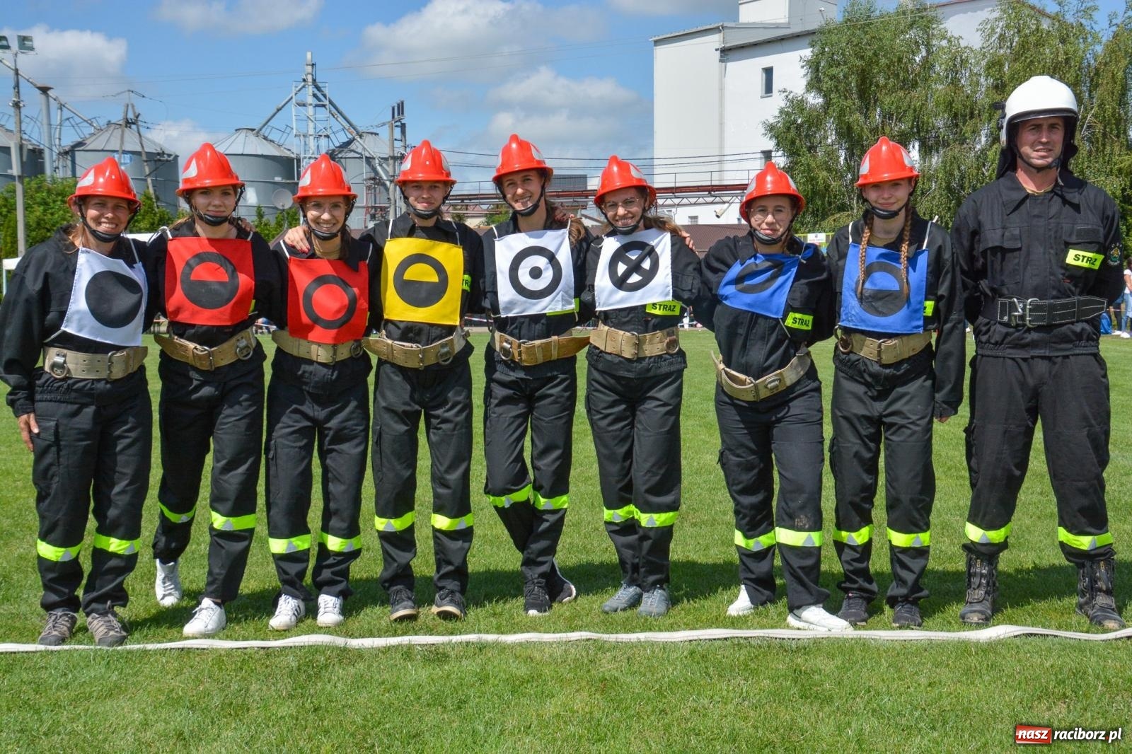 Zdjęcie w galerii na portalu naszraciborz.pl: Samborowice zdominowały gminne zawody sportowo-pożarnicze w Cyprzanowie [FOTO i WIDEO] wiadomości z regionu