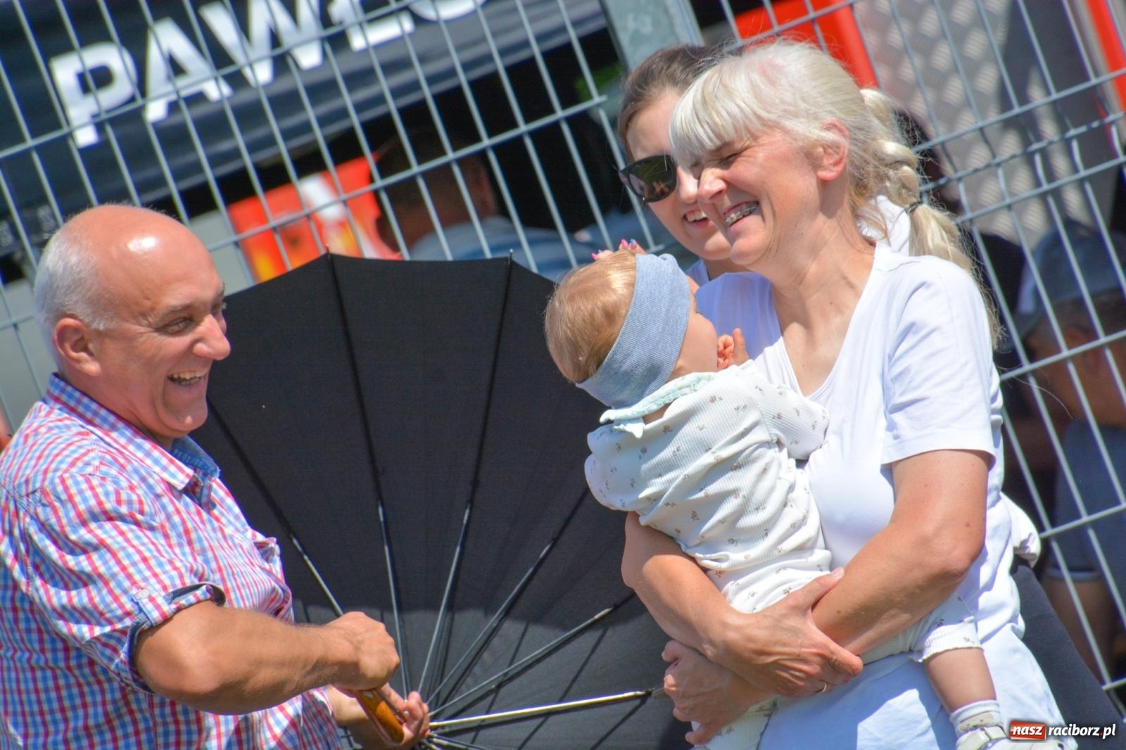 Zdjęcie w galerii na portalu naszraciborz.pl: Samborowice zdominowały gminne zawody sportowo-pożarnicze w Cyprzanowie [FOTO i WIDEO] wiadomości z regionu