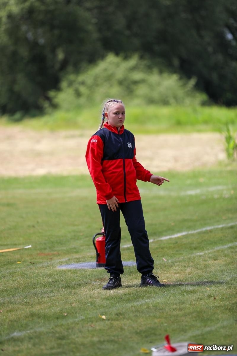 Zdjęcie w galerii na portalu naszraciborz.pl: Krzanowice wywożą trzy puchary z Bojanowa. Gminne zawody sportowo-pożarnicze wiadomości z regionu