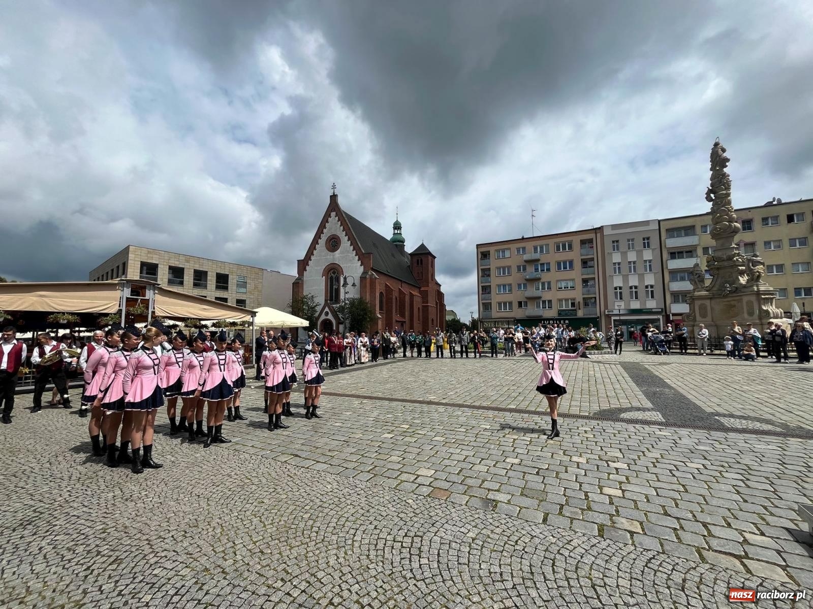 Zdjęcie w galerii na portalu naszraciborz.pl: Proszę państwa, oto król Raciborza [FOTO i WIDEO] wiadomości z regionu