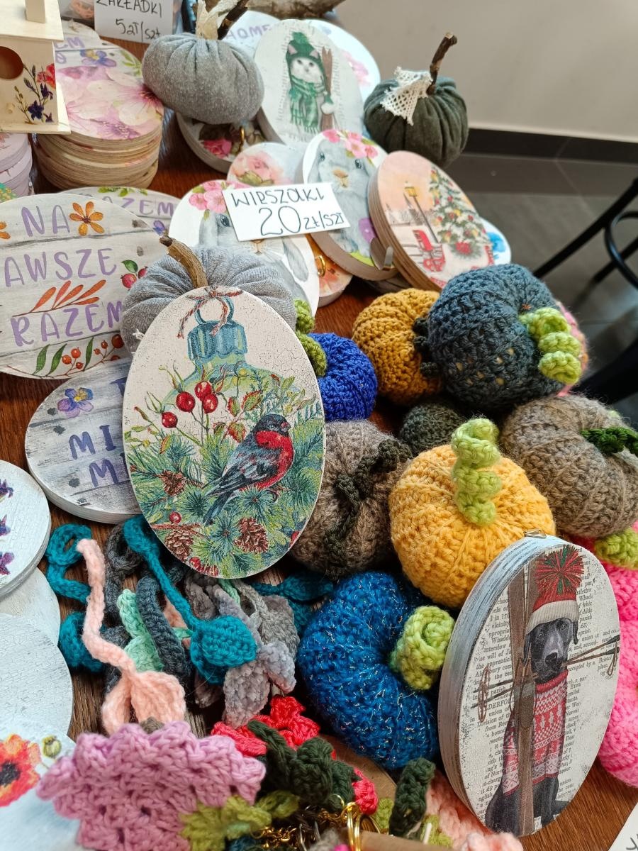 Zdjęcie w galerii na portalu naszraciborz.pl: Stacja Kultury zorganizowała kolejny zlot rzemieślników wiadomości z regionu