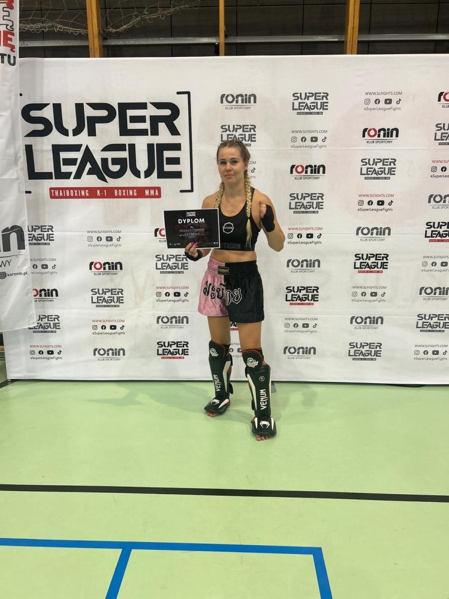 Zdjęcie w galerii na portalu naszraciborz.pl: Łamatorzy z medalami w Super League Fights w formule K1 wiadomości z regionu