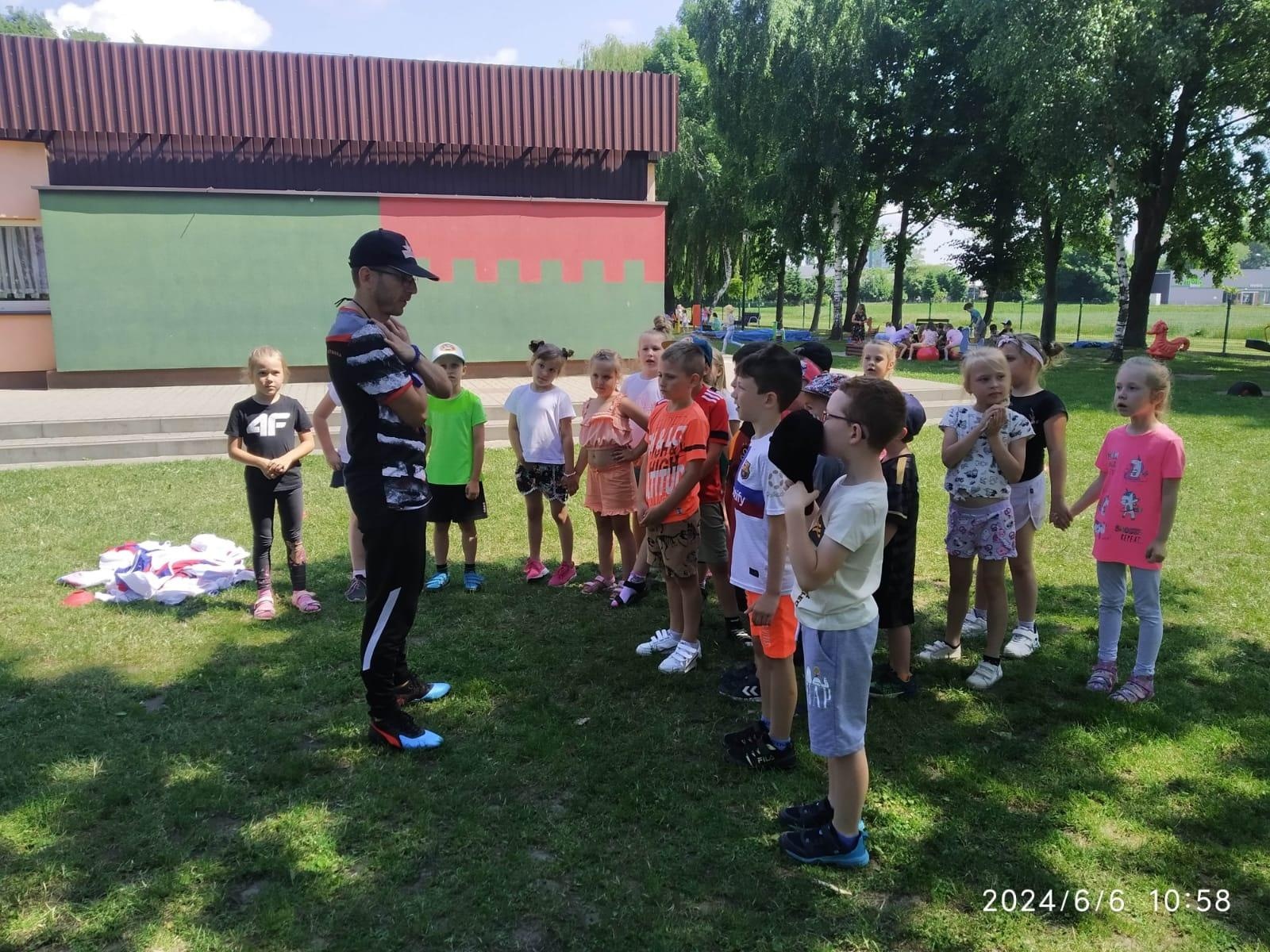 Zdjęcie w galerii na portalu naszraciborz.pl: Raciborskie przedszkolaki trenowały z Akademią United wiadomości z regionu