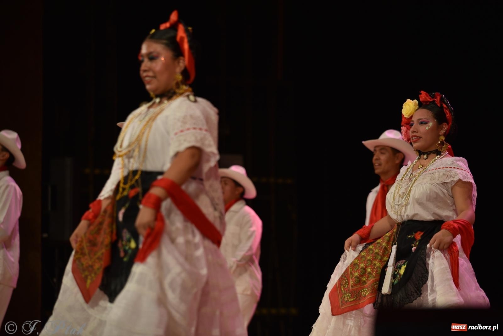 Zdjęcie w galerii na portalu naszraciborz.pl: Śląsk Kraina Wielu Kultur - koncert galowy w RCK wiadomości z regionu