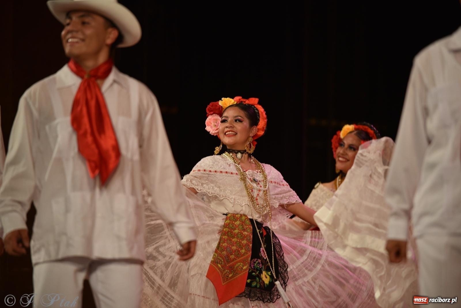 Zdjęcie w galerii na portalu naszraciborz.pl: Śląsk Kraina Wielu Kultur - koncert galowy w RCK wiadomości z regionu