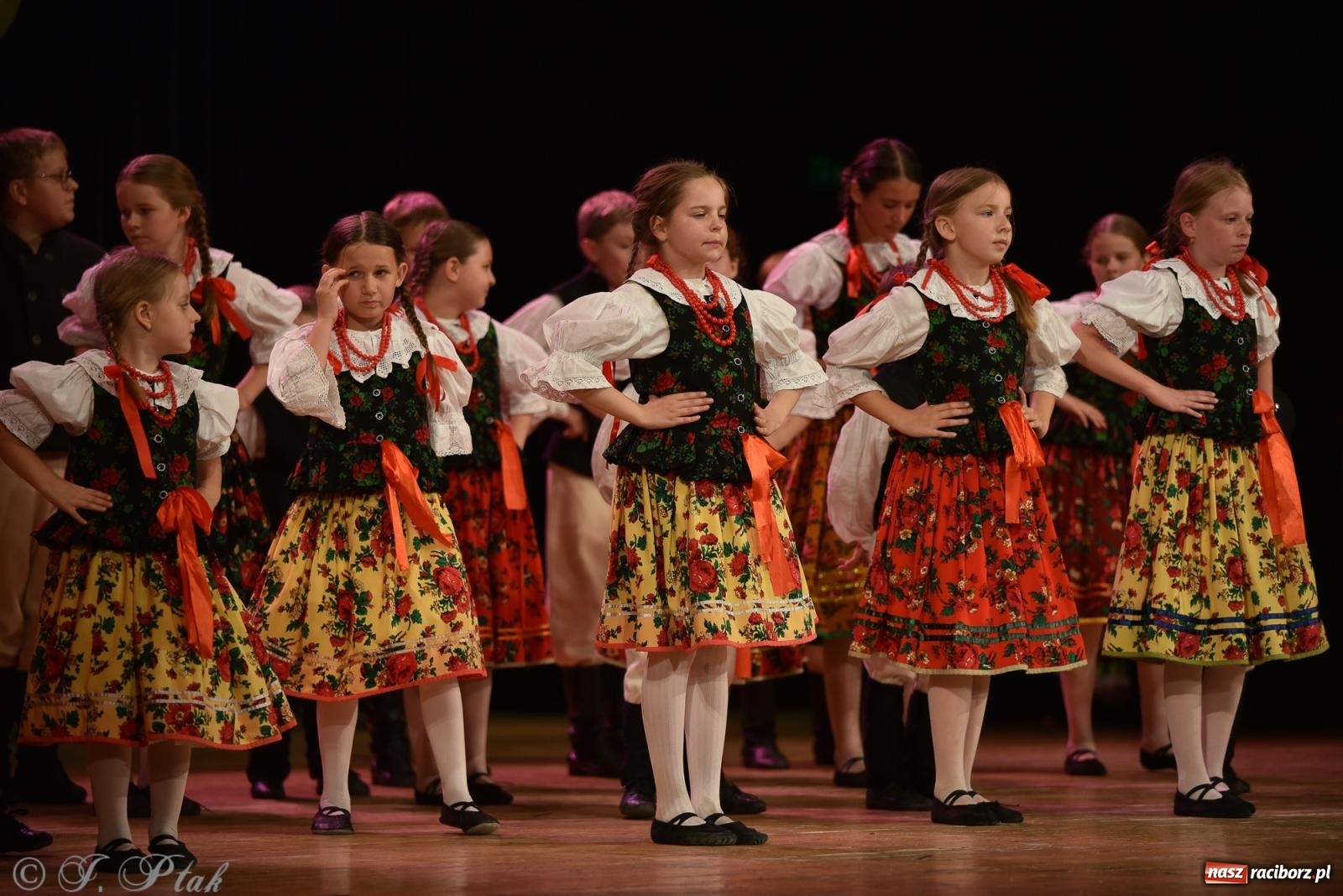 Zdjęcie w galerii na portalu naszraciborz.pl: Śląsk Kraina Wielu Kultur - koncert galowy w RCK wiadomości z regionu