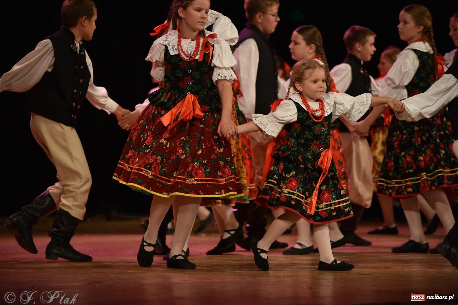 Zdjęcie w galerii na portalu naszraciborz.pl: Śląsk Kraina Wielu Kultur - koncert galowy w RCK wiadomości z regionu